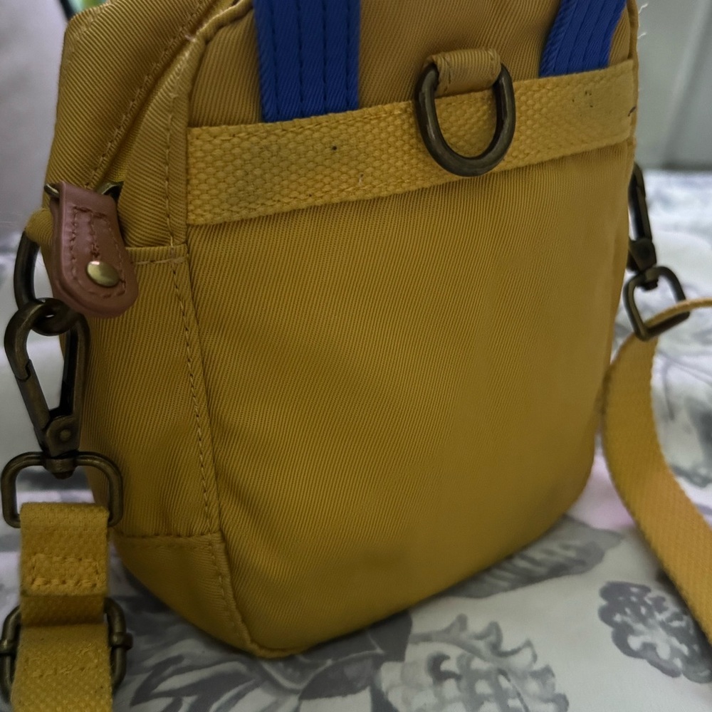 Doughnut Crossbody Bag - image 5